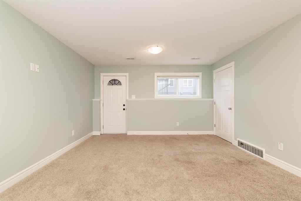 MLS&reg; # A2271678 - 847 Mt Sundance Manor W in Sunridge Lethbridge, Residential Open Houses