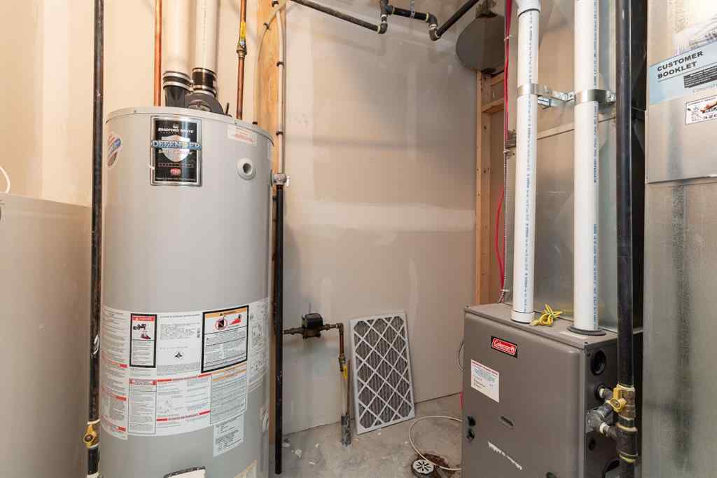 MLS&reg; # A2271678 - 847 Mt Sundance Manor W in Sunridge Lethbridge, Residential Open Houses