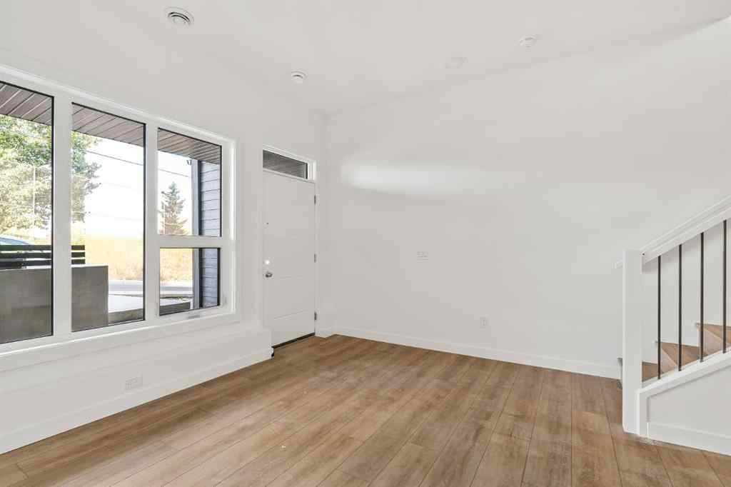 MLS&reg; # A2271680 - 2515 Sovereign Crescent SW in Shaganappi Calgary, Residential Open Houses