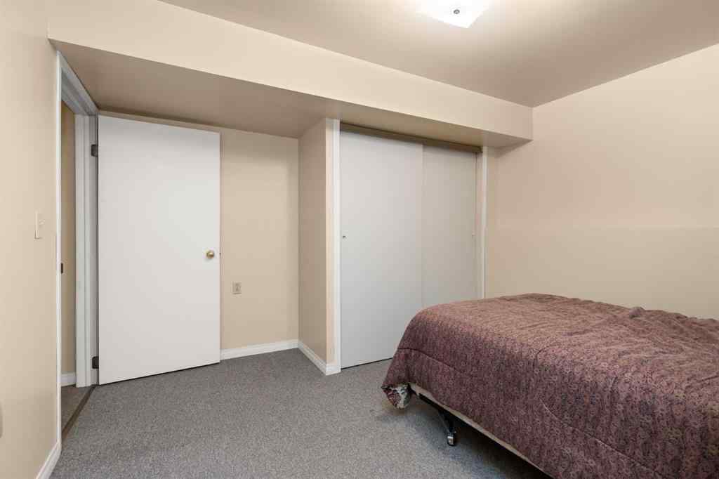 MLS&reg; # A2271681 - 430 Main Street S in NONE Redcliff, Residential Open Houses