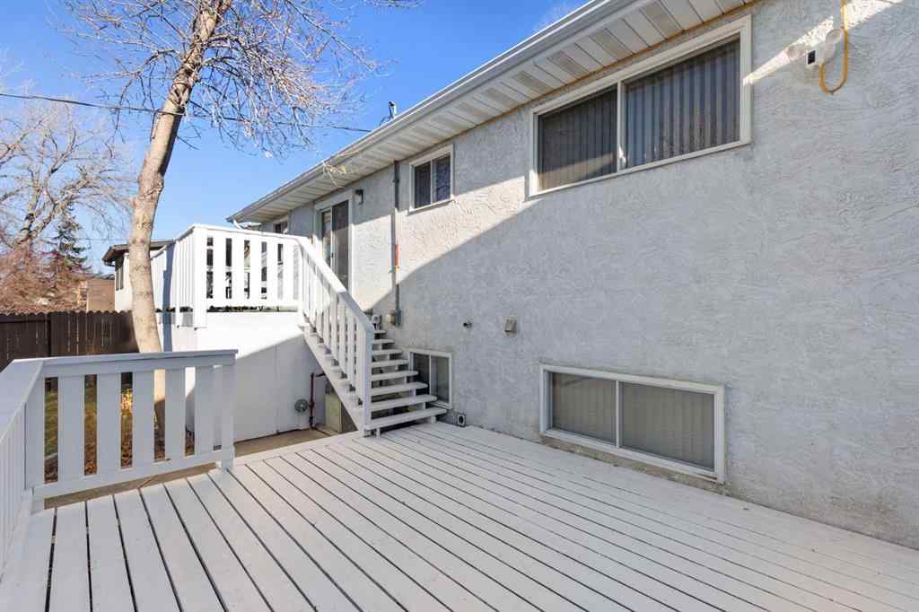 MLS&reg; # A2271681 - 430 Main Street S in NONE Redcliff, Residential Open Houses