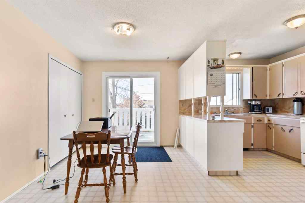 MLS&reg; # A2271681 - 430 Main Street S in NONE Redcliff, Residential Open Houses