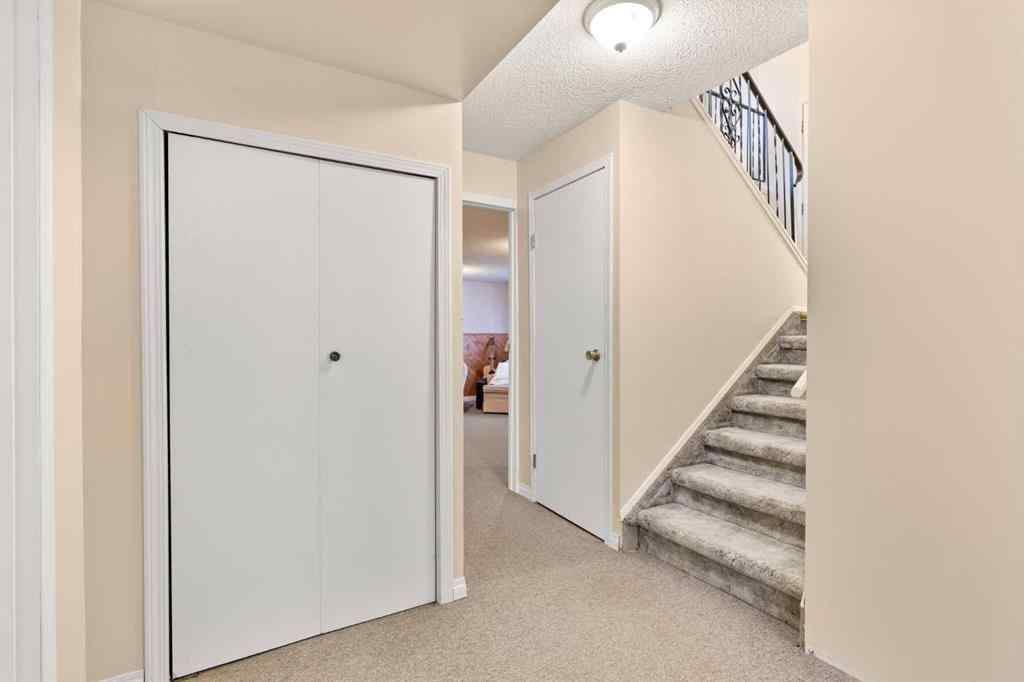 MLS&reg; # A2271681 - 430 Main Street S in NONE Redcliff, Residential Open Houses