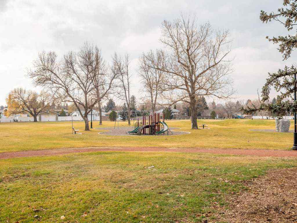 MLS&reg; # A2271686 - Unit #5 1520 23 Avenue N in Winston Churchill Lethbridge, Residential Open Houses