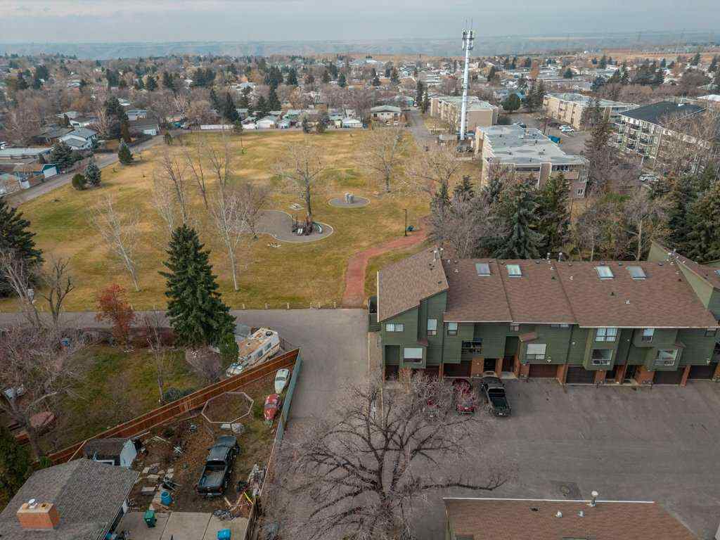 MLS&reg; # A2271686 - Unit #5 1520 23 Avenue N in Winston Churchill Lethbridge, Residential Open Houses