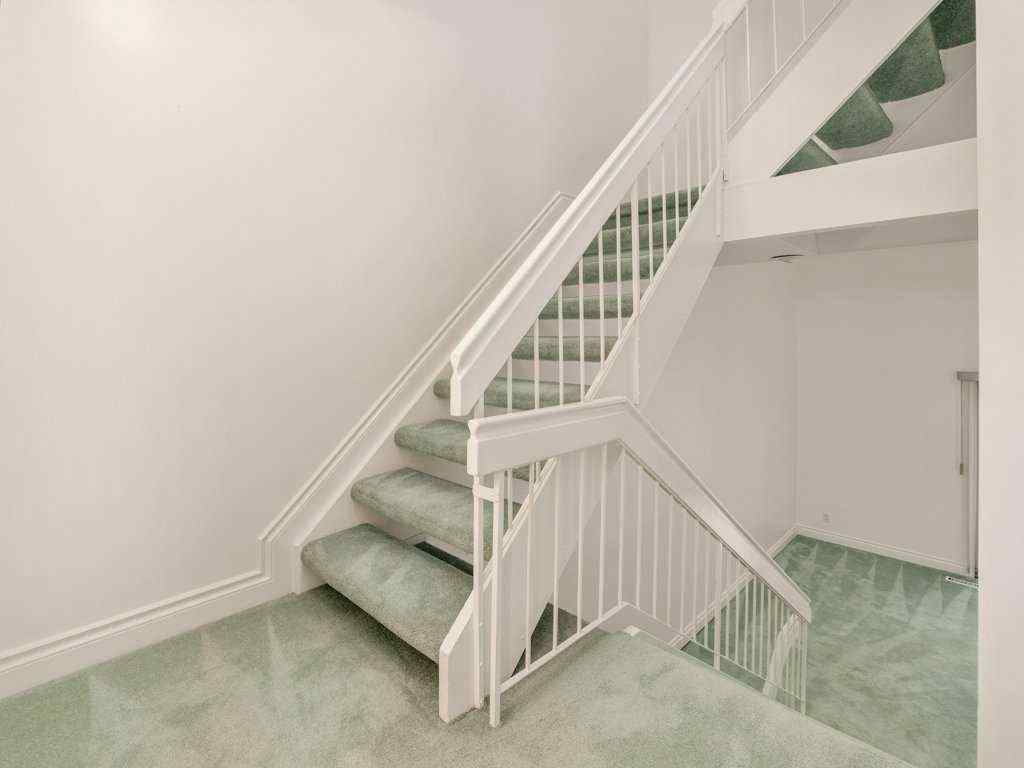 MLS&reg; # A2271686 - Unit #5 1520 23 Avenue N in Winston Churchill Lethbridge, Residential Open Houses