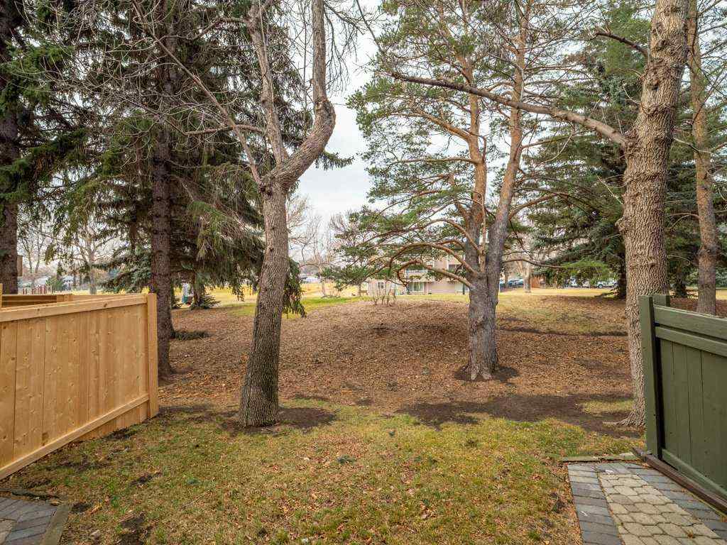 MLS&reg; # A2271686 - Unit #5 1520 23 Avenue N in Winston Churchill Lethbridge, Residential Open Houses