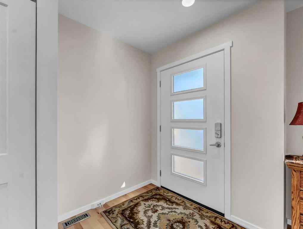 MLS&reg; # A2271688 - 106 Rossland Road SE in Ross Glen Medicine Hat, Residential Open Houses