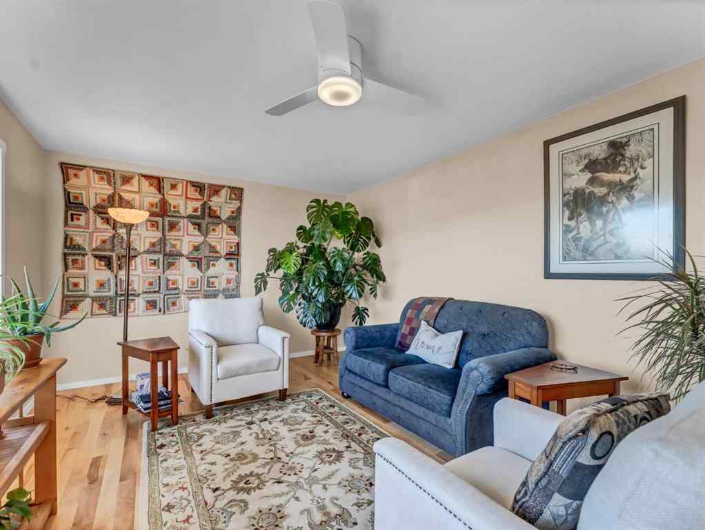 MLS&reg; # A2271688 - 106 Rossland Road SE in Ross Glen Medicine Hat, Residential Open Houses