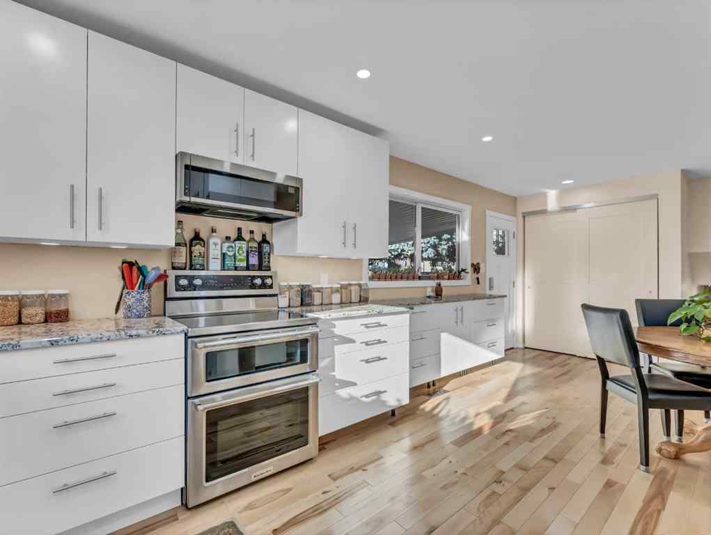 MLS&reg; # A2271688 - 106 Rossland Road SE in Ross Glen Medicine Hat, Residential Open Houses