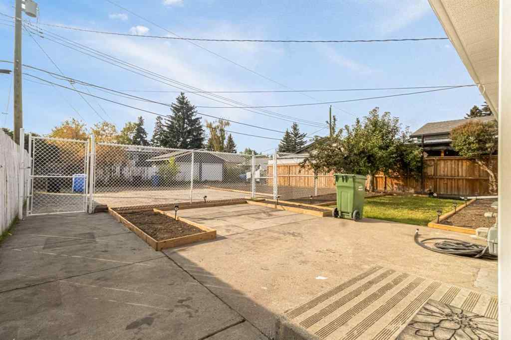 MLS&reg; # A2271703 - 631 58 Street SE in Penbrooke Meadows Calgary, Residential Open Houses