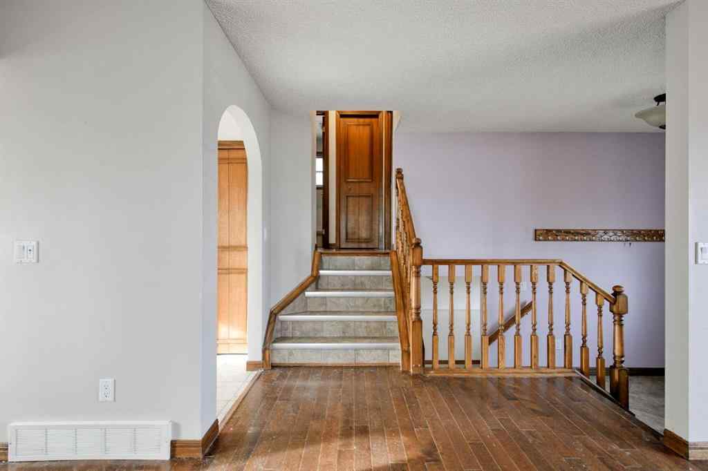 MLS&reg; # A2271710 - 278 Shawnessy Drive SW in Shawnessy Calgary, Residential Open Houses