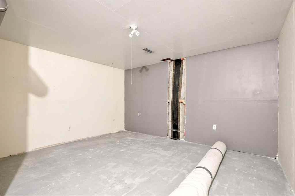 MLS&reg; # A2271710 - 278 Shawnessy Drive SW in Shawnessy Calgary, Residential Open Houses