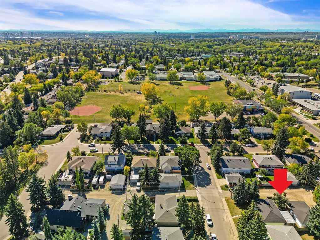 MLS&reg; # A2271712 - 1048 39 Avenue NW in Cambrian Heights Calgary, Residential Open Houses