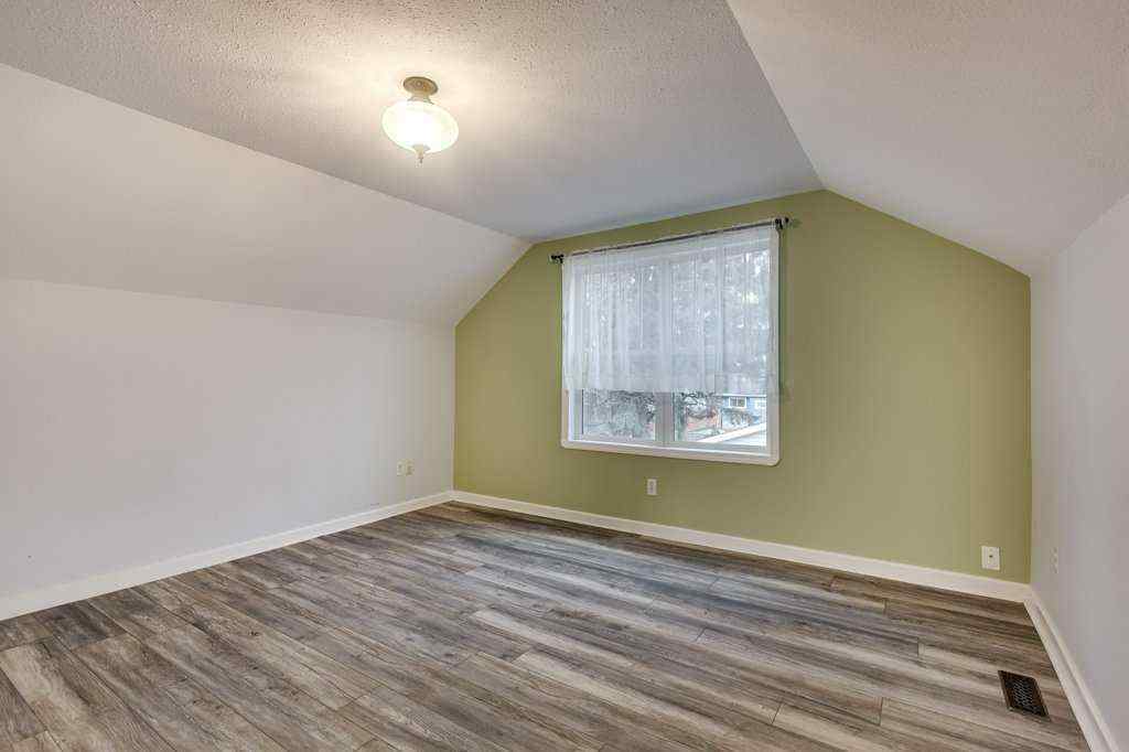 MLS&reg; # A2271713 - 4915 44 Street  in Central Innisfail Innisfail, Residential Open Houses