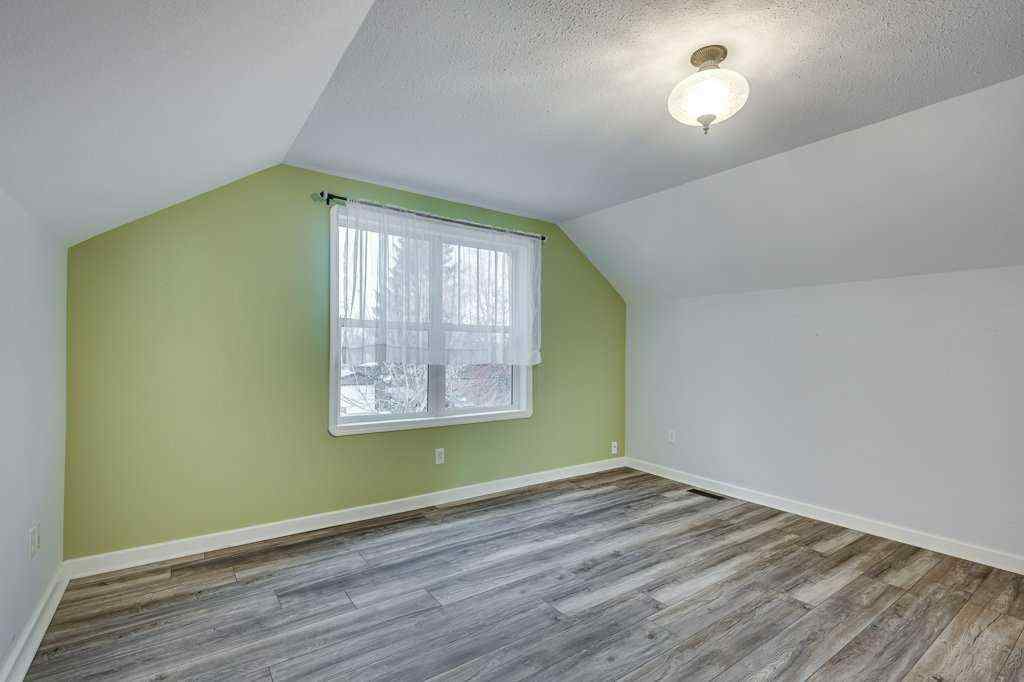 MLS&reg; # A2271713 - 4915 44 Street  in Central Innisfail Innisfail, Residential Open Houses