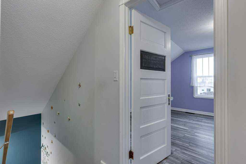 MLS&reg; # A2271713 - 4915 44 Street  in Central Innisfail Innisfail, Residential Open Houses