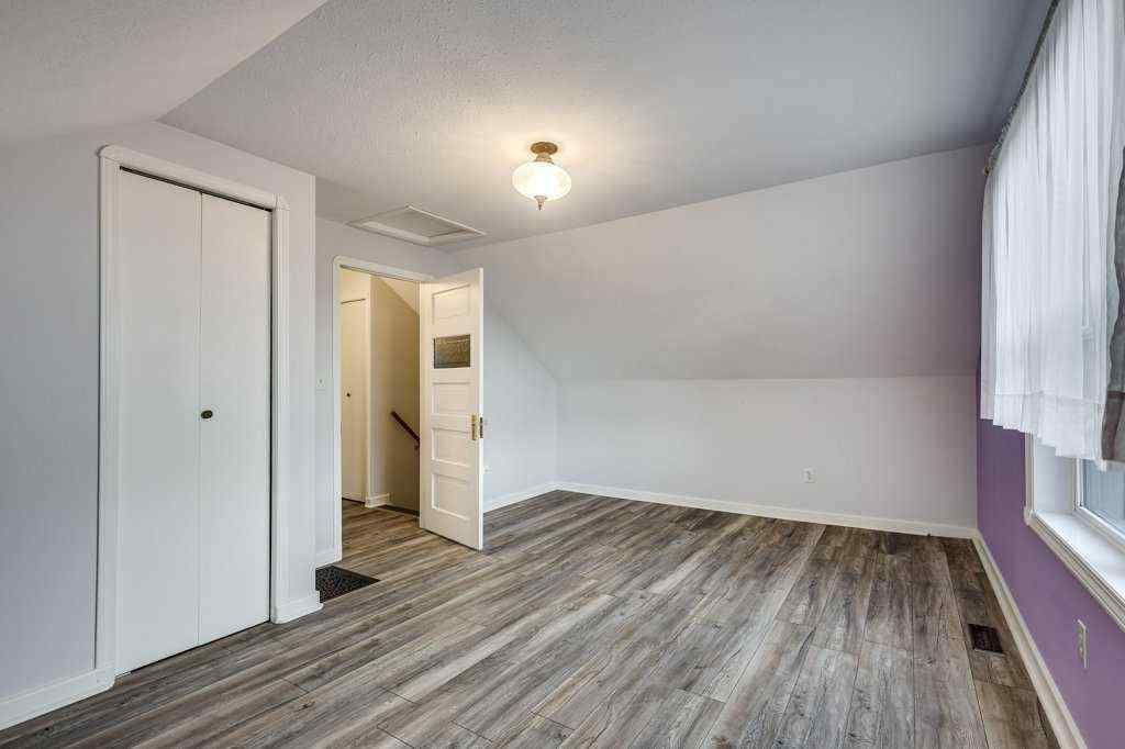 MLS&reg; # A2271713 - 4915 44 Street  in Central Innisfail Innisfail, Residential Open Houses