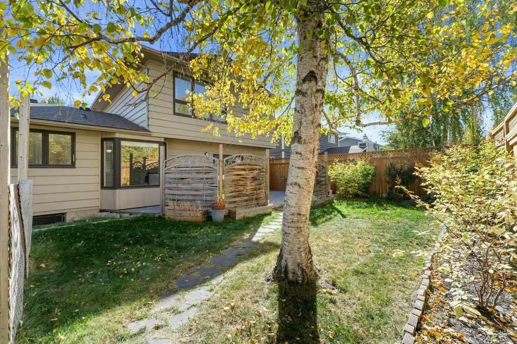 MLS&reg; # A2271714 - 47 Woodmont Way SW in Woodbine Calgary, Residential Open Houses