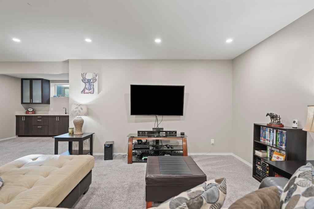 MLS&reg; # A2271715 - 110 Brightonwoods Green SE in New Brighton Calgary, Residential Open Houses