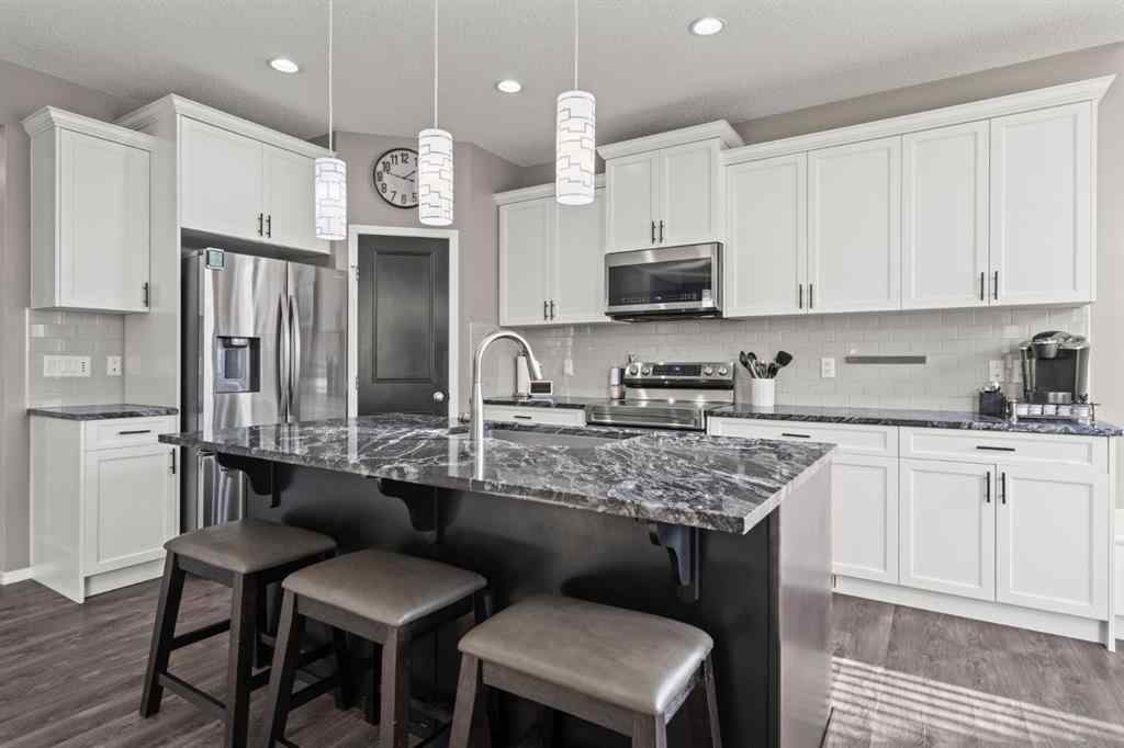 MLS&reg; # A2271715 - 110 Brightonwoods Green SE in New Brighton Calgary, Residential Open Houses