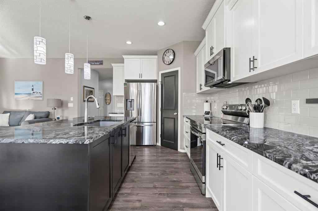 MLS&reg; # A2271715 - 110 Brightonwoods Green SE in New Brighton Calgary, Residential Open Houses