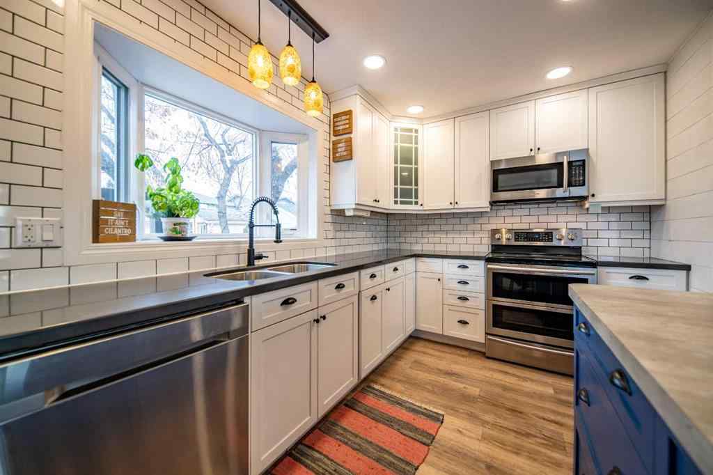 MLS&reg; # A2271725 - 11822 96 Street  in Crystal Ridge Grande Prairie, Residential Open Houses