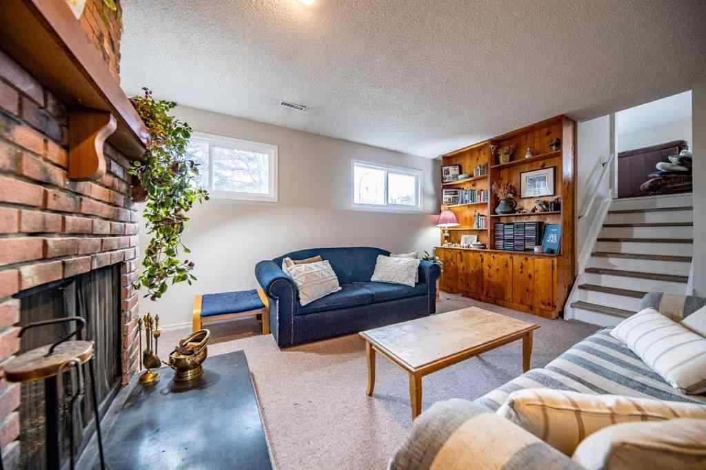 MLS&reg; # A2271725 - 11822 96 Street  in Crystal Ridge Grande Prairie, Residential Open Houses