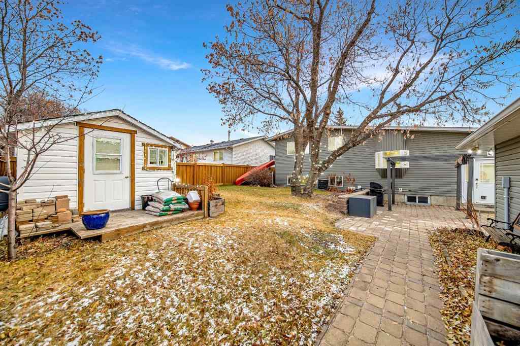 MLS&reg; # A2271725 - 11822 96 Street  in Crystal Ridge Grande Prairie, Residential Open Houses