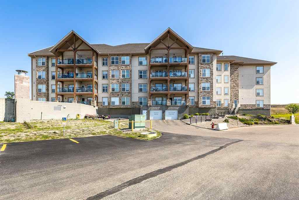 MLS&reg; # A2271732 - Unit #329 201 River Ridge Drive NW in Riverside Medicine Hat, Residential Open Houses