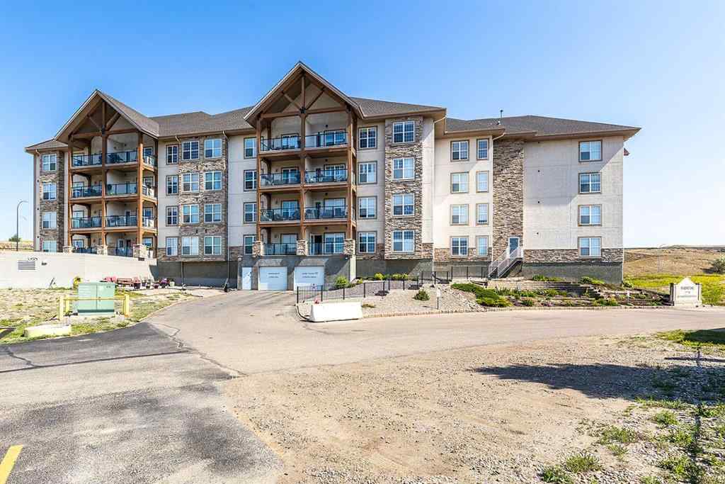 MLS&reg; # A2271732 - Unit #329 201 River Ridge Drive NW in Riverside Medicine Hat, Residential Open Houses