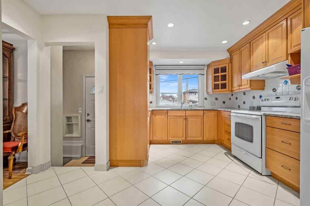 MLS&reg; # A2271735 - 1228 Richland Road NE in Renfrew Calgary, Residential Open Houses