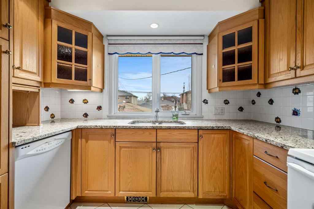 MLS&reg; # A2271735 - 1228 Richland Road NE in Renfrew Calgary, Residential Open Houses