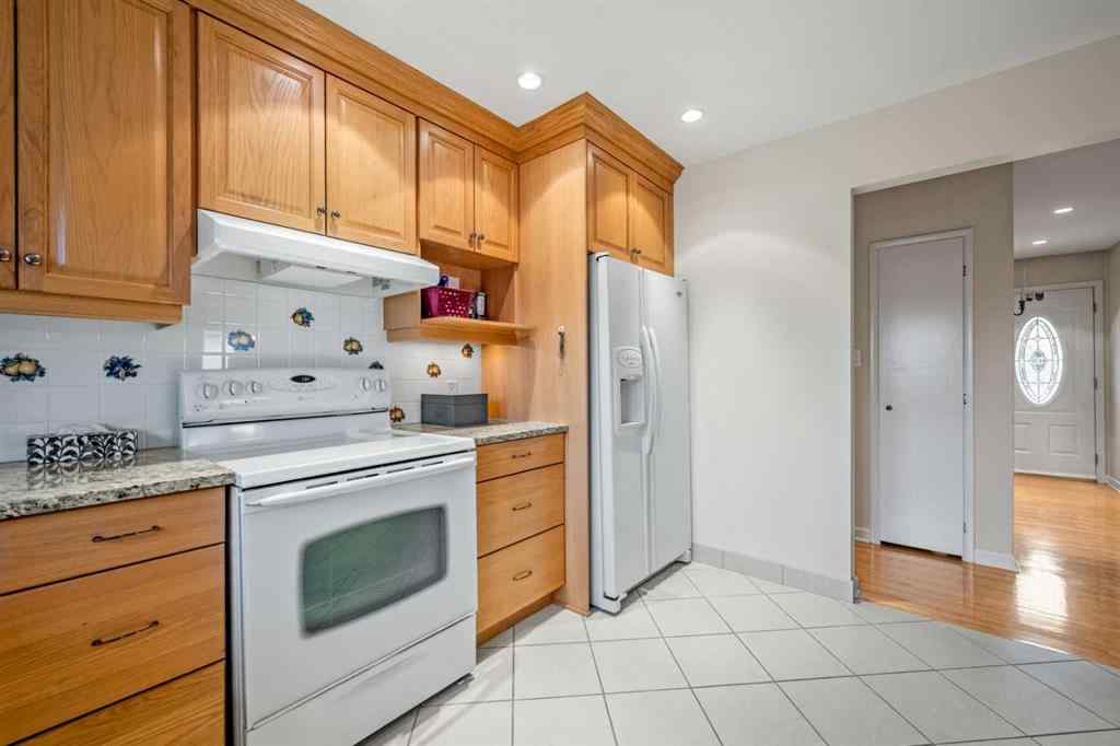 MLS&reg; # A2271735 - 1228 Richland Road NE in Renfrew Calgary, Residential Open Houses