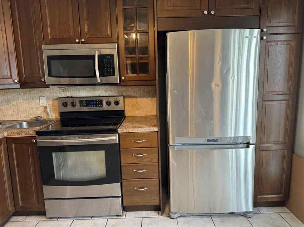 MLS&reg; # A2271739 - Unit #8 220 Erin Mount Crescent SE in Erin Woods Calgary, Residential Open Houses