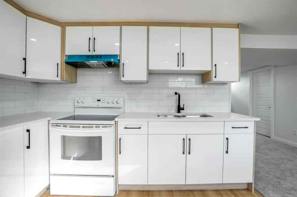 MLS® # A2271744 - 264 Penbrooke Close SE in Penbrooke Meadows Calgary, Residential Open Houses