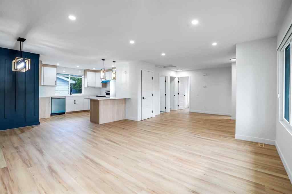 MLS® # A2271744 - 264 Penbrooke Close SE in Penbrooke Meadows Calgary, Residential Open Houses