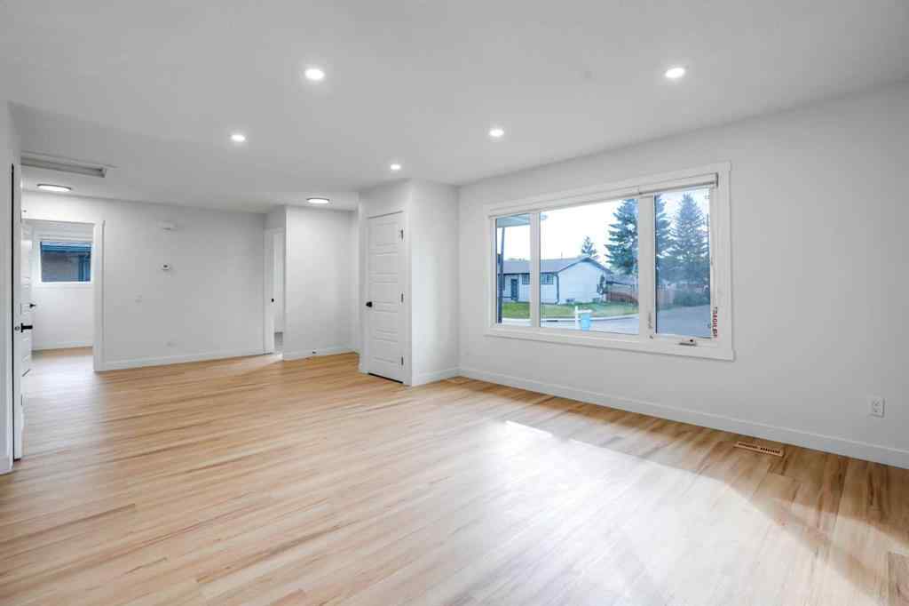 MLS® # A2271744 - 264 Penbrooke Close SE in Penbrooke Meadows Calgary, Residential Open Houses