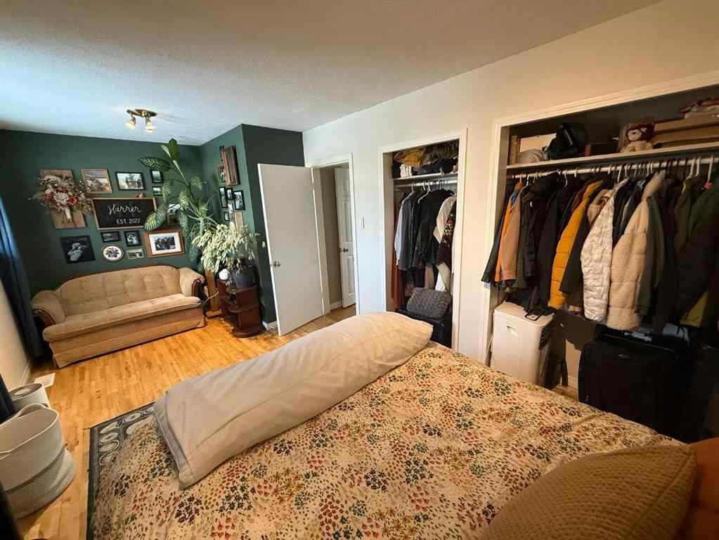 MLS&reg; # A2271745 - 106 DOUGLAS Drive  in Hardisty Hinton, Residential Open Houses