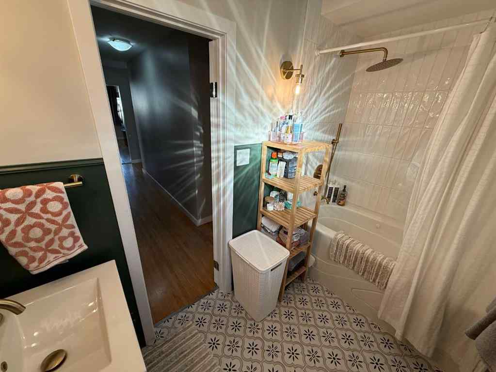 MLS&reg; # A2271745 - 106 DOUGLAS Drive  in Hardisty Hinton, Residential Open Houses