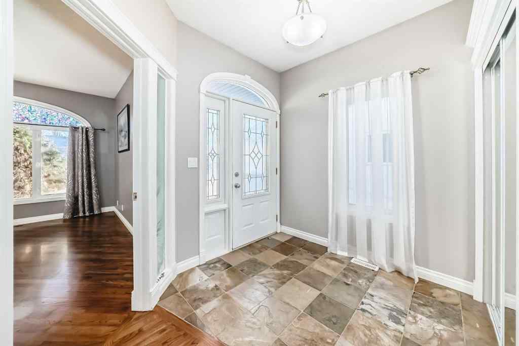 MLS&reg; # A2271747 - 49 Leung Close  in Lancaster Green Red Deer, Residential Open Houses