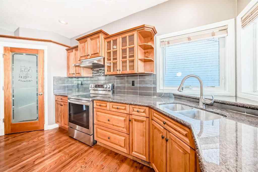 MLS&reg; # A2271747 - 49 Leung Close  in Lancaster Green Red Deer, Residential Open Houses