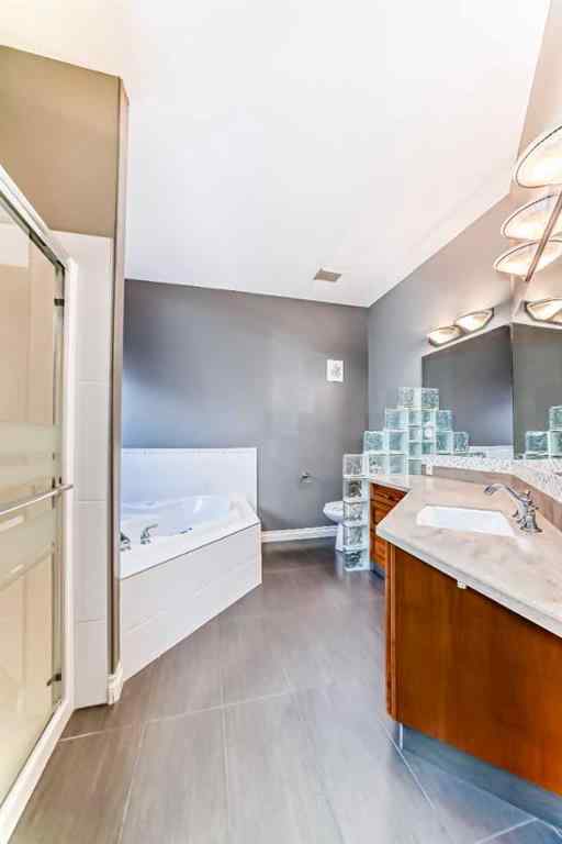 MLS&reg; # A2271747 - 49 Leung Close  in Lancaster Green Red Deer, Residential Open Houses