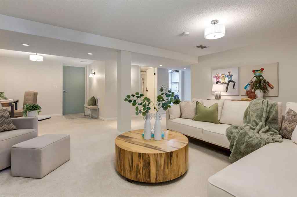 MLS® # A2271755 - 743 Sabrina Road SW in Southwood Calgary, Residential Open Houses