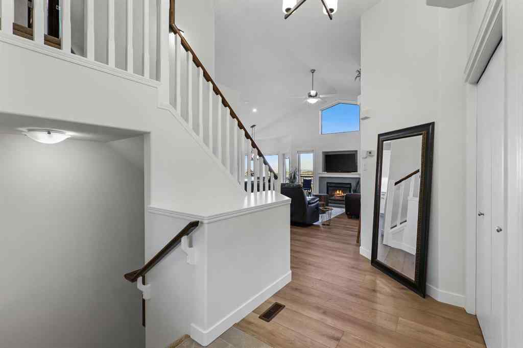 MLS® # A2271757 - 100 Hillcrest Boulevard  in Hillview Estates Strathmore, Residential Open Houses