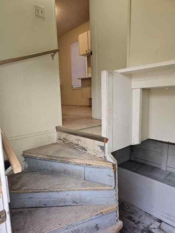 MLS&reg; # A2271763 - 1522 11 Avenue SW in Sunalta Calgary, Residential Open Houses