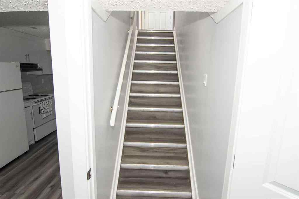 MLS&reg; # A2271769 - 3429 33A Avenue SE in Dover Calgary, Residential Open Houses