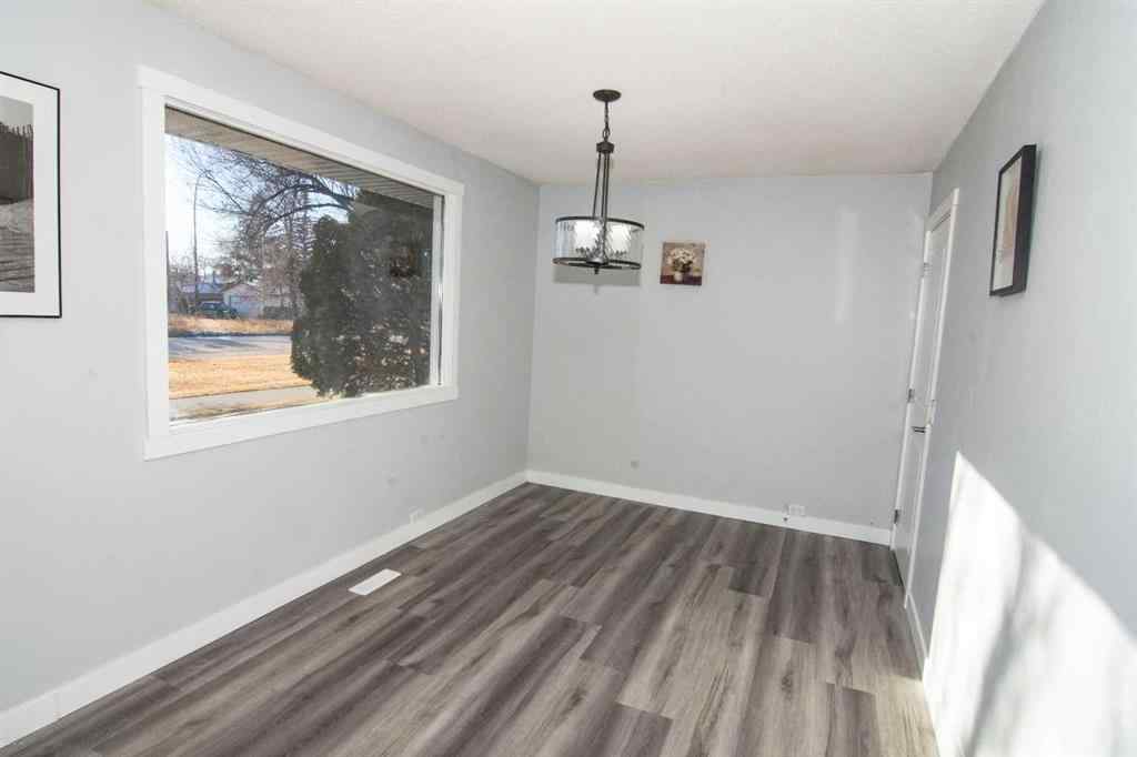 MLS&reg; # A2271769 - 3429 33A Avenue SE in Dover Calgary, Residential Open Houses