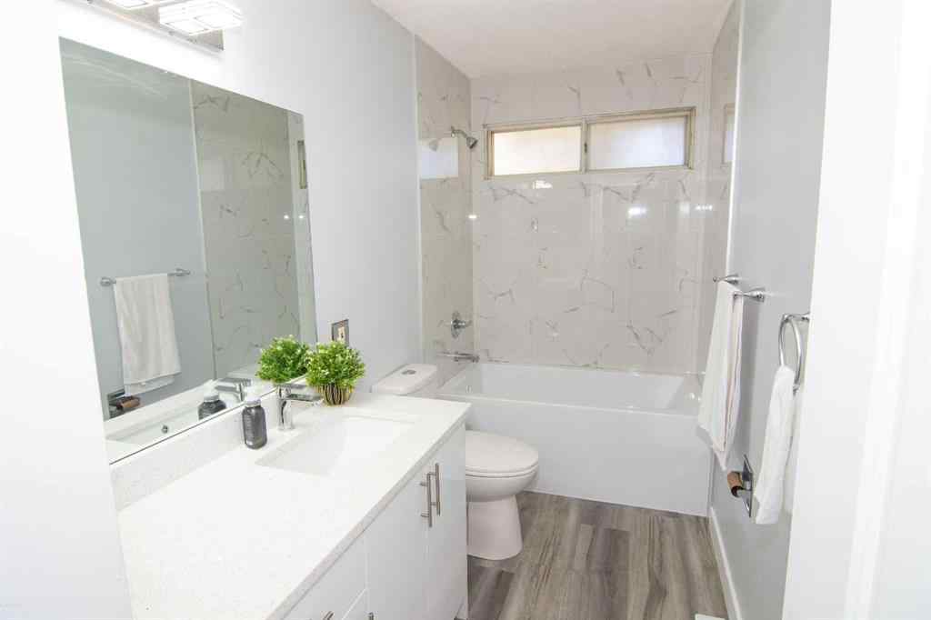 MLS&reg; # A2271769 - 3429 33A Avenue SE in Dover Calgary, Residential Open Houses