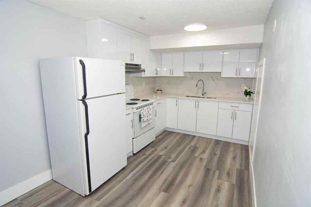 MLS&reg; # A2271769 - 3429 33A Avenue SE in Dover Calgary, Residential Open Houses